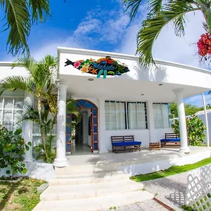 Mahalo House - Tu Casa En Isla - Bed & Breakfast