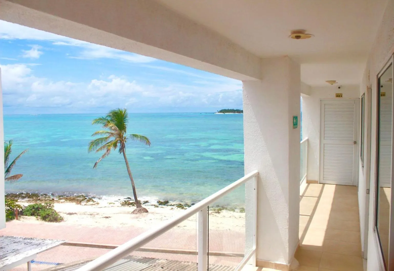 Caribbean Island Hotel San Andres  Colombia